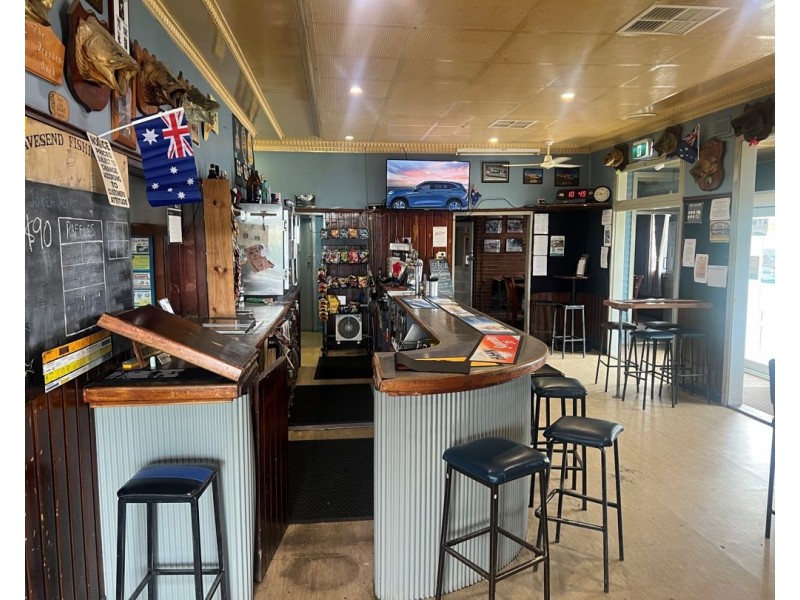 16 Railway Parade, Gravesend NSW 2401