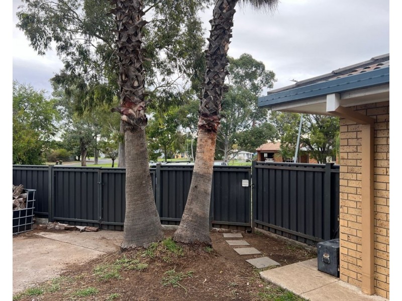 5 Acacia Crescent, Moree NSW 2400