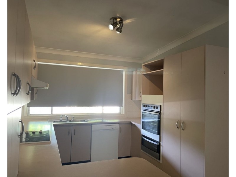 2 Mackenzie street, Moree NSW 2400