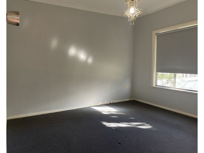 2 Mackenzie street, Moree NSW 2400