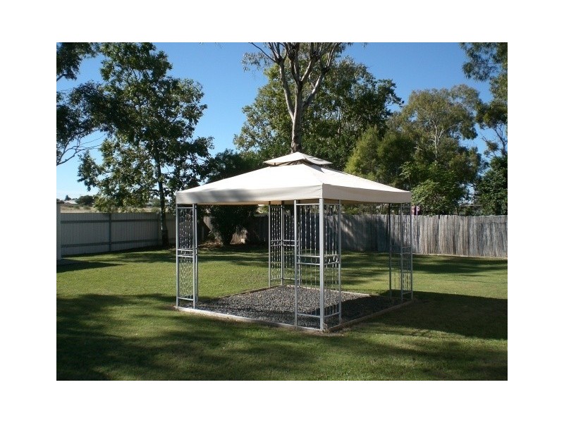 15 Helensvale Avenue, Moree NSW 2400