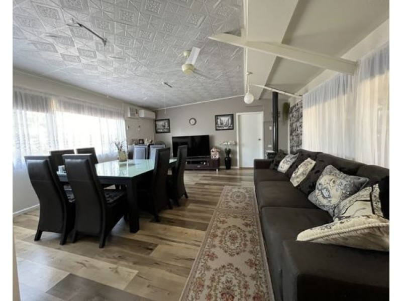 WLL14996 Lightning Ridge, Lightning Ridge NSW 2834