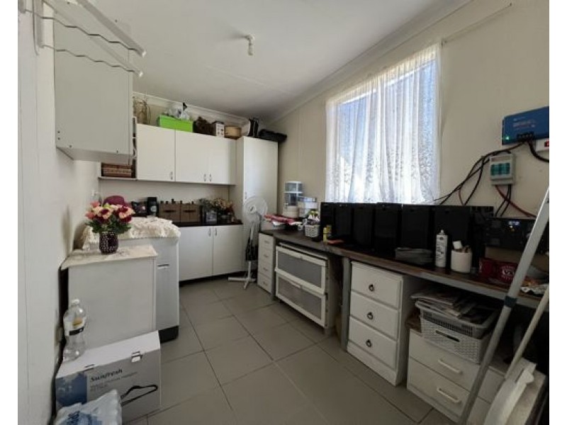 WLL14996 Lightning Ridge, Lightning Ridge NSW 2834