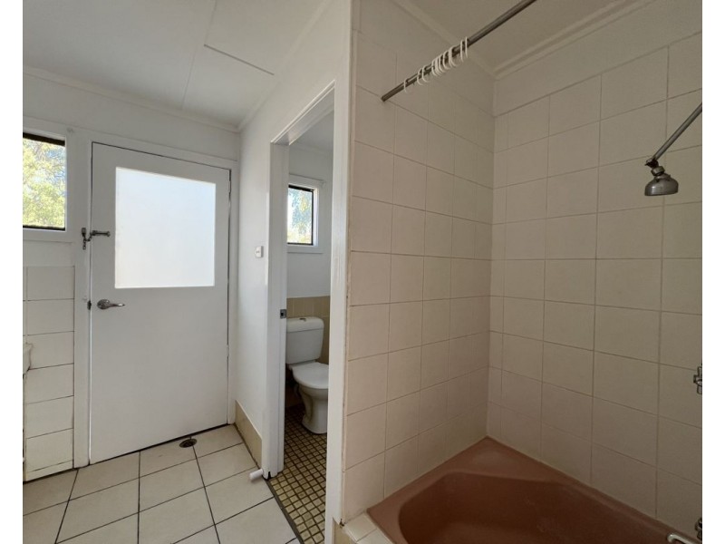 14 Matrix Street, Lightning Ridge NSW 2834