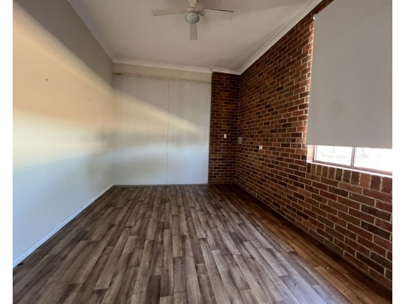 38 Fantasia Street, Lightning Ridge NSW 2834