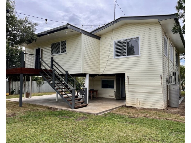 30 Webb Avenue, Moree NSW 2400