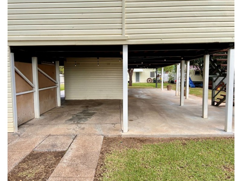 30 Webb Avenue, Moree NSW 2400