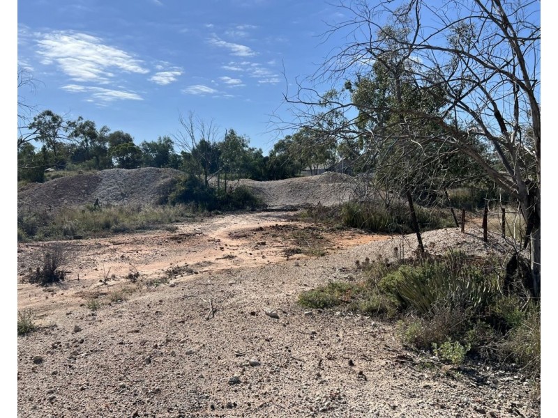 WLL14676 Lightning Ridge, Lightning Ridge NSW 2834