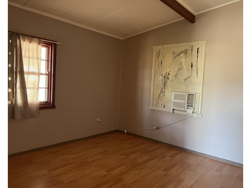 1/28 Gem Street, Lightning Ridge NSW 2834