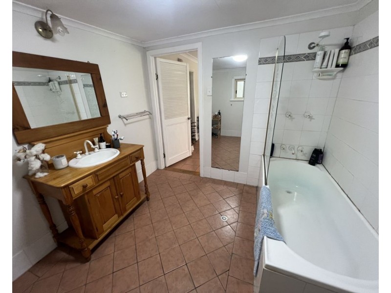 22 Courallie Street, Moree NSW 2400