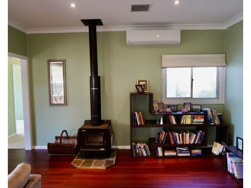 13 Lucksall Street, Moree NSW 2400