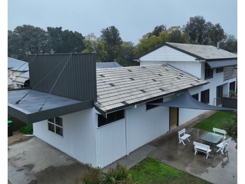 33 Iris Street, Moree NSW 2400