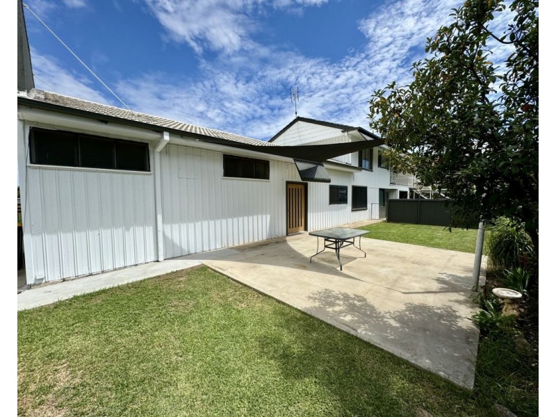 33 Iris Street, Moree NSW 2400