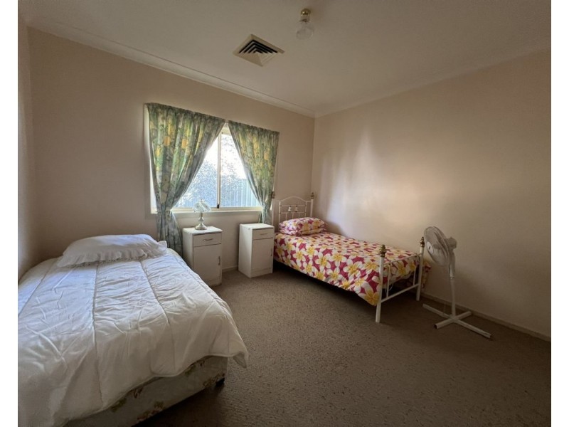 26 Cardinal Road, Lightning Ridge NSW 2834