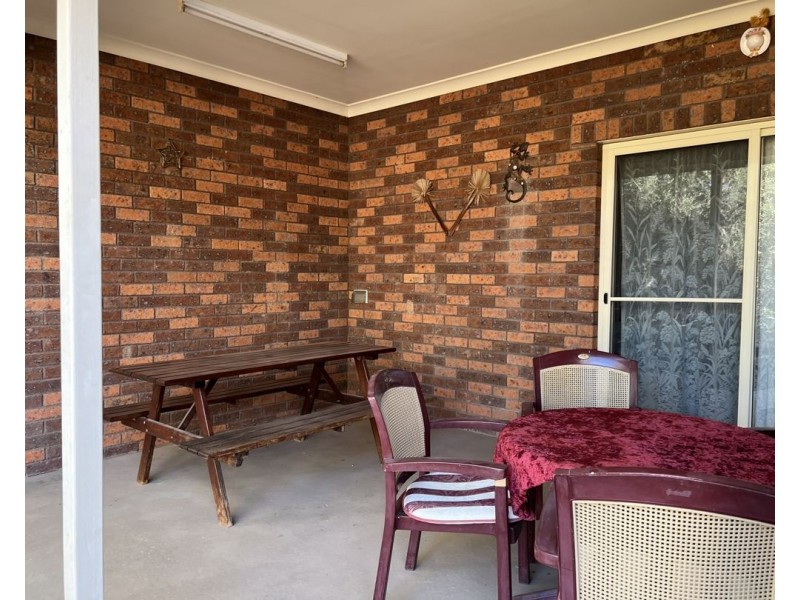 26 Cardinal Road, Lightning Ridge NSW 2834