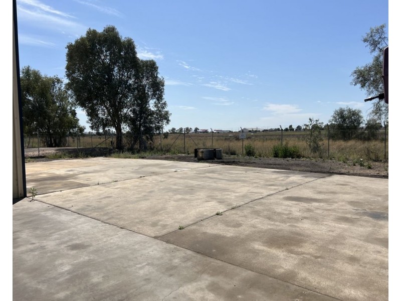 5 Des Young Drive, Moree NSW 2400