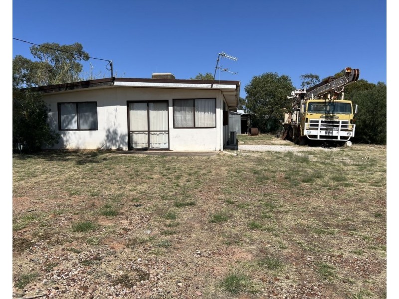 96 Opal Street, Lightning Ridge NSW 2834