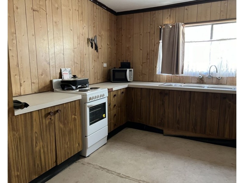 96 Opal Street, Lightning Ridge NSW 2834