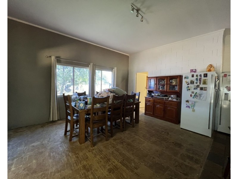 20 Gem Street, Lightning Ridge NSW 2834