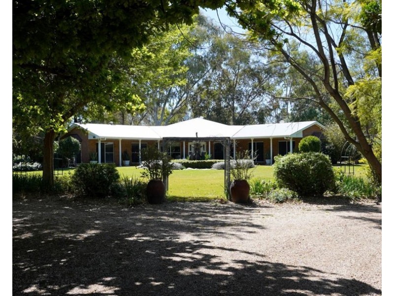 261 River ST, Moree NSW 2400