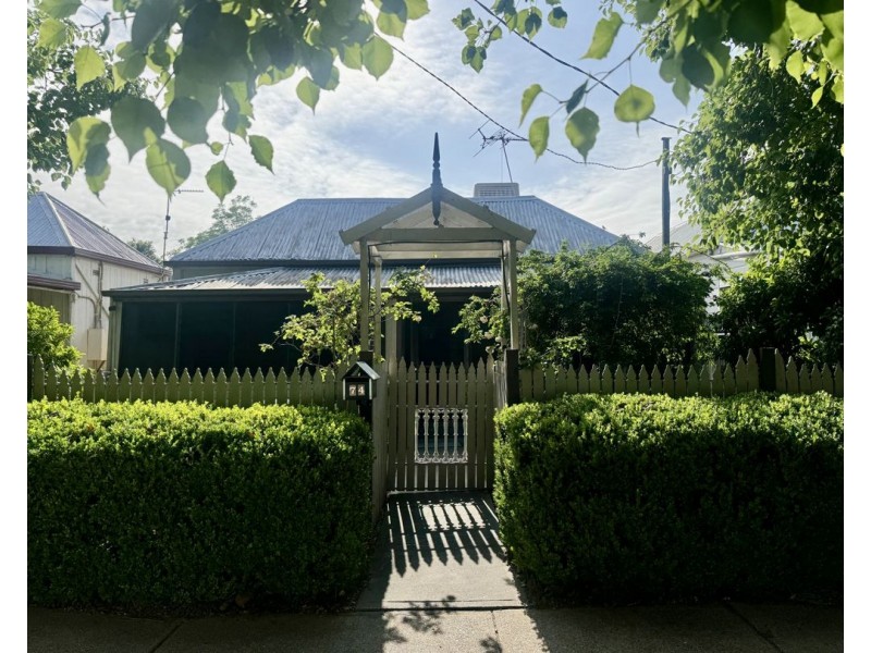 74 Edward Street, Moree NSW 2400