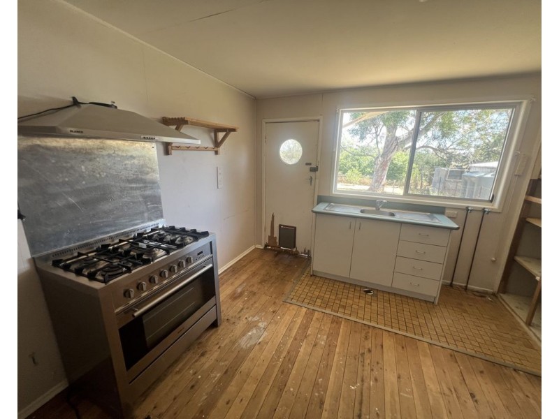 51 Railway Parade, Gravesend NSW 2401
