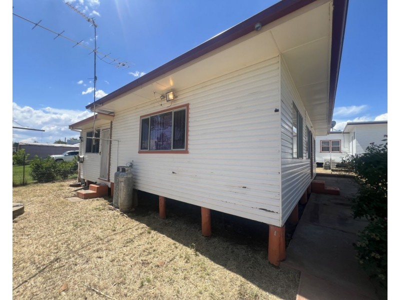 51 Railway Parade, Gravesend NSW 2401