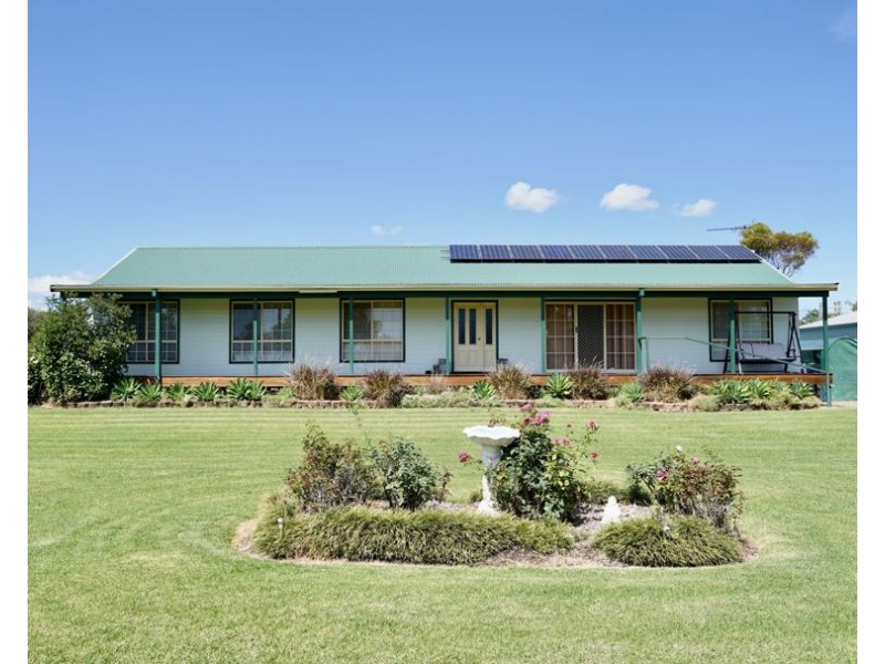 30 Mallee Rd, Moree NSW 2400
