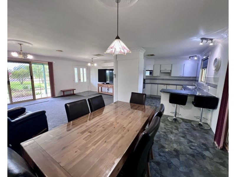 30 Mallee Rd, Moree NSW 2400