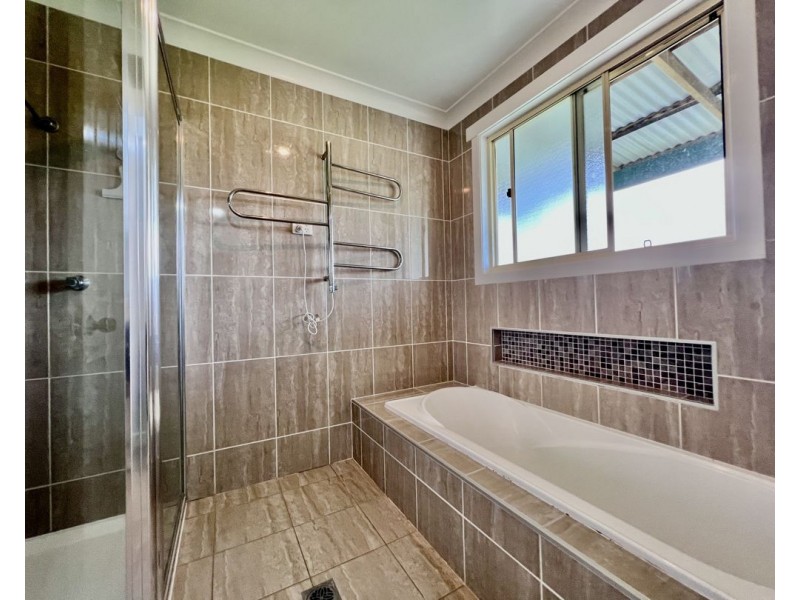 30 Mallee Rd, Moree NSW 2400