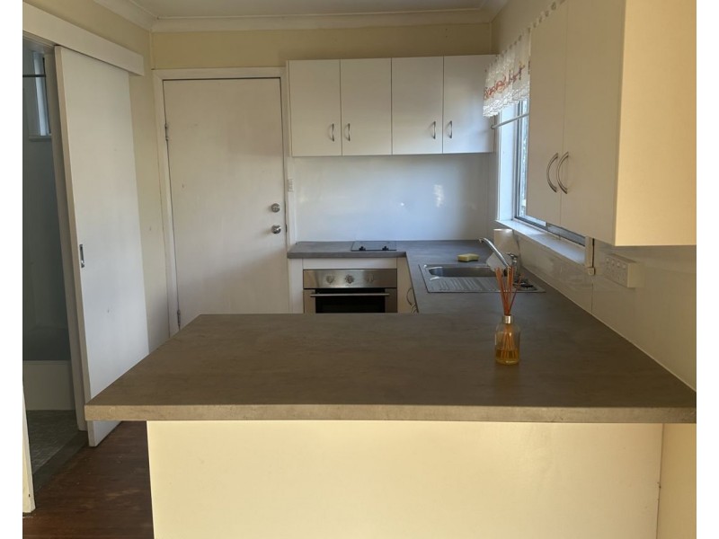 2 4 Condor Crescent, Moree NSW 2400