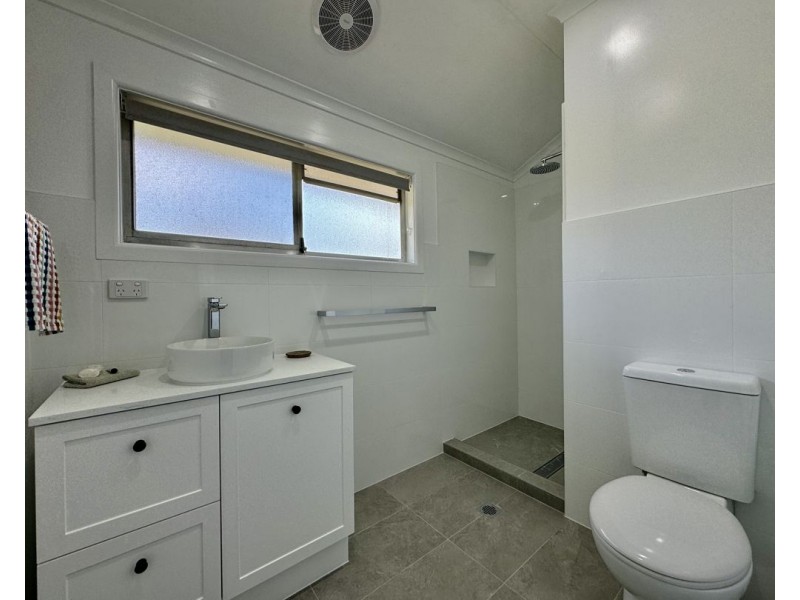 10-15 Balo St, Moree NSW 2400