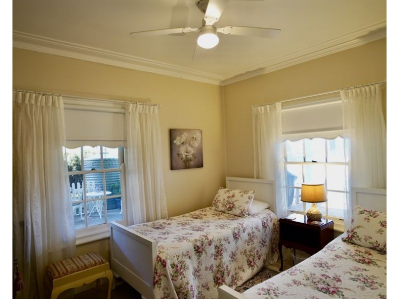 8 Crane Place, Moree NSW 2400