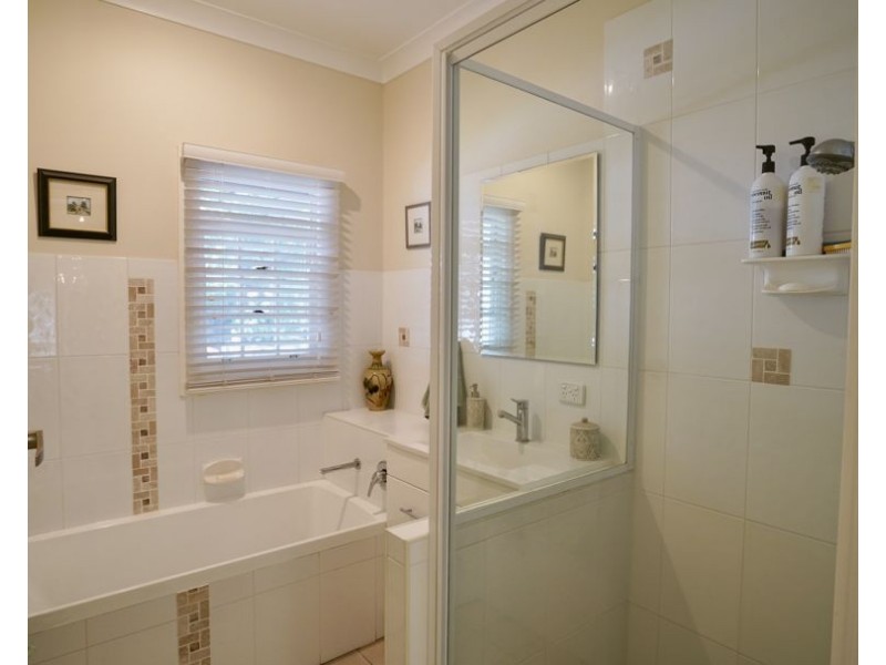 8 Crane Place, Moree NSW 2400