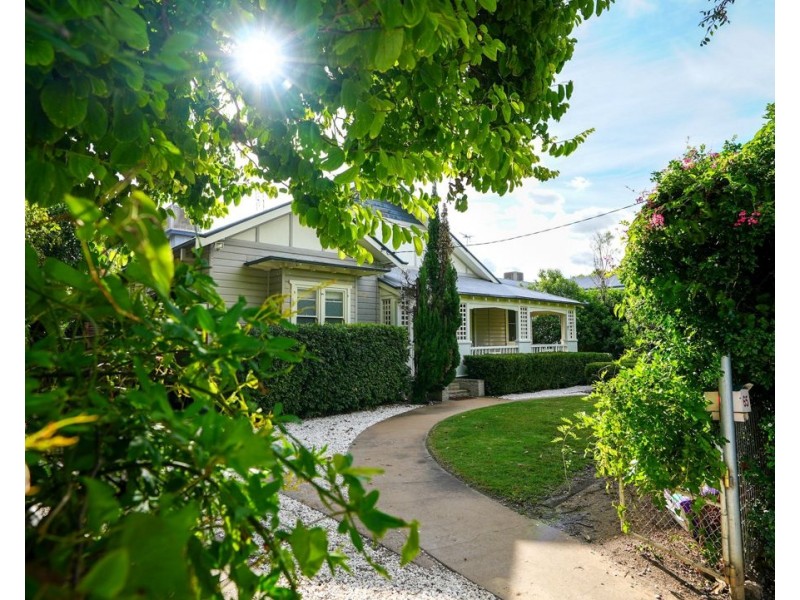 65 Edward Street, Moree NSW 2400