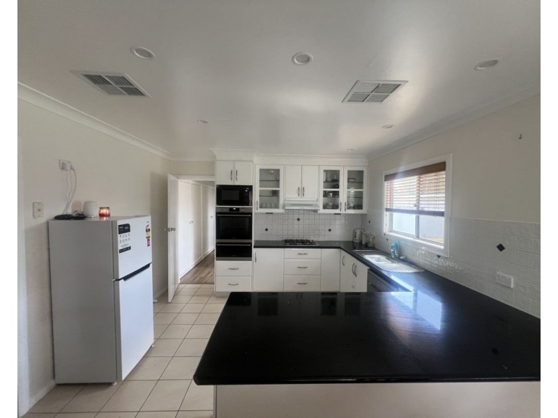 11 Macarthur Street, Moree NSW 2400