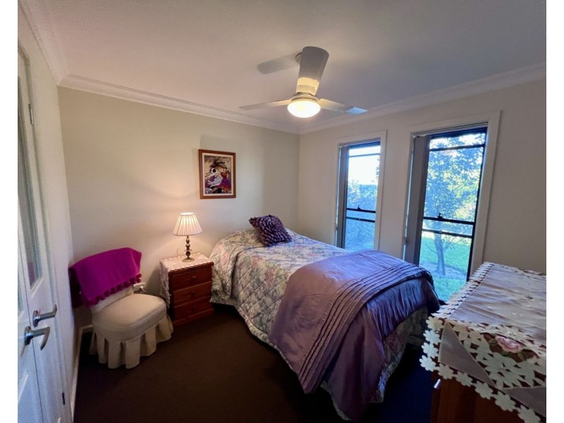 33B Bottlebrush Drive, Moree NSW 2400