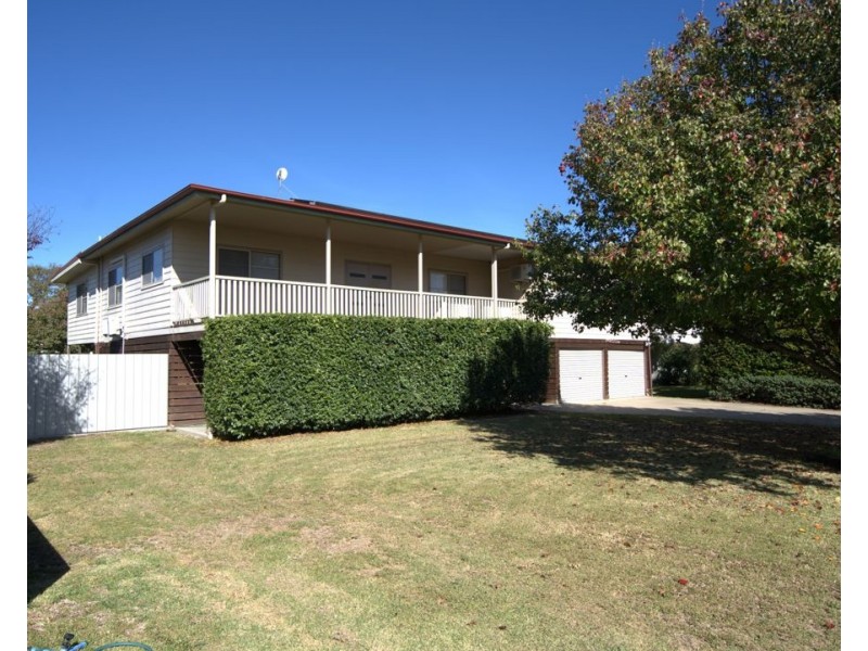 14 WARATAH STREET, Moree NSW 2400