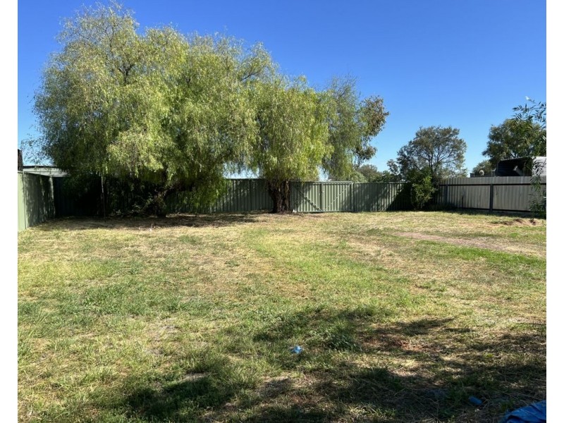 8 Agate Street, Lightning Ridge NSW 2834
