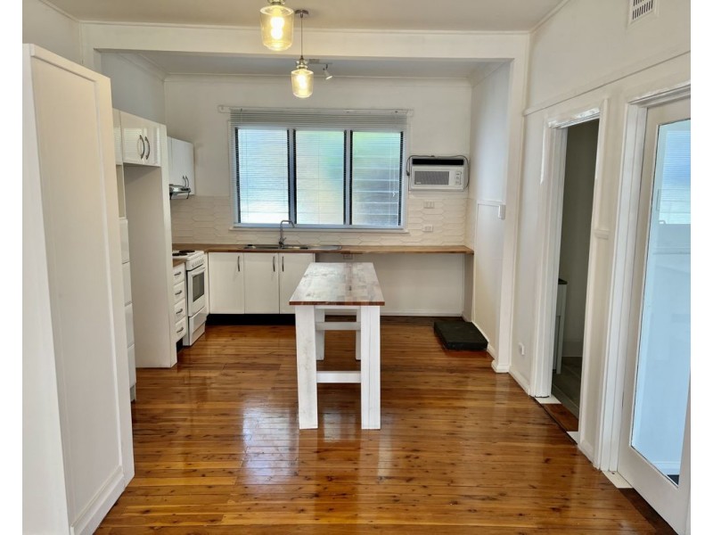 25 Belgravia Street, Moree NSW 2400