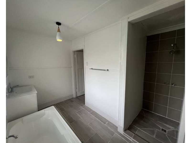 25 Belgravia Street, Moree NSW 2400