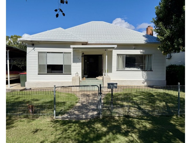 34 Iris Street., Moree NSW 2400