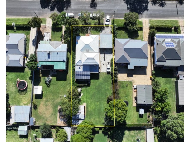 34 Iris Street., Moree NSW 2400