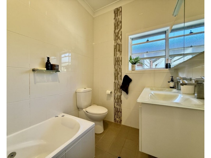 34 Iris Street., Moree NSW 2400