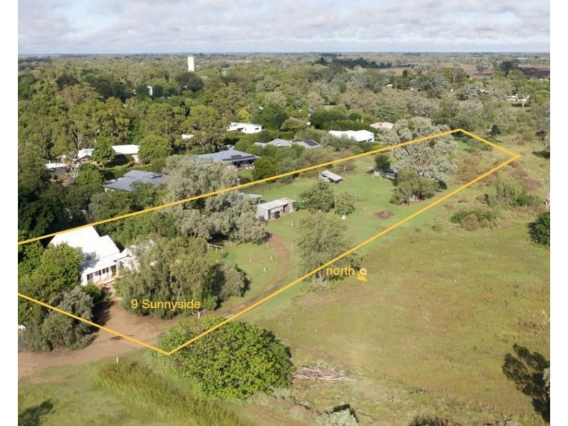 9 Sunnyside Road, Moree NSW 2400