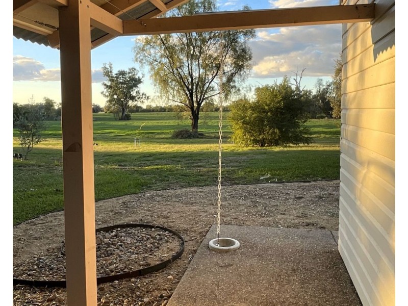 9 Sunnyside Road, Moree NSW 2400