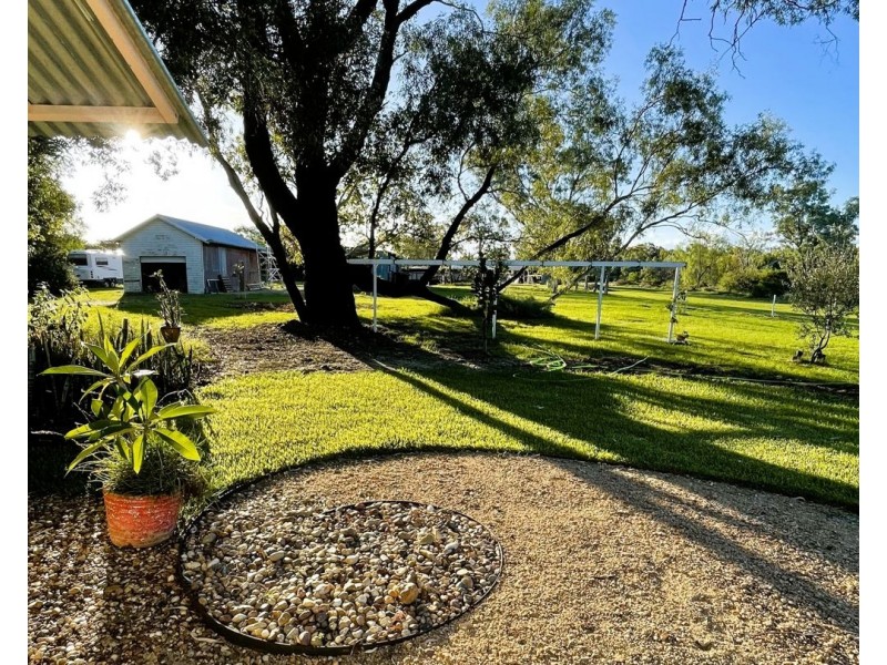 9 Sunnyside Road, Moree NSW 2400