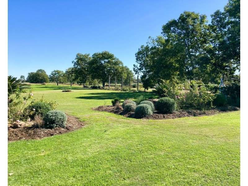 1769 Carnarvon Highway, Ashley NSW 2400