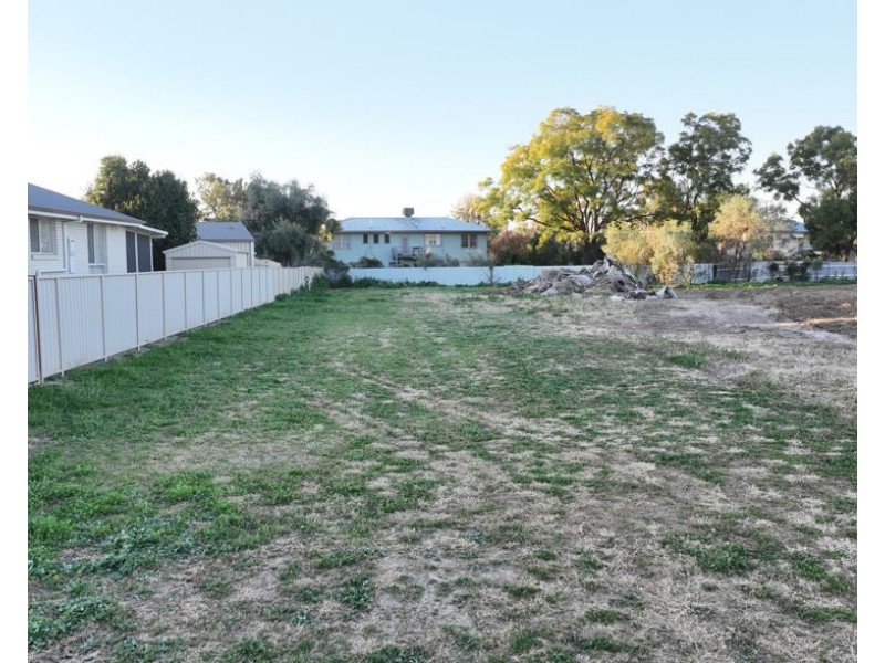 7 OLIVE CRESCENT, Moree NSW 2400