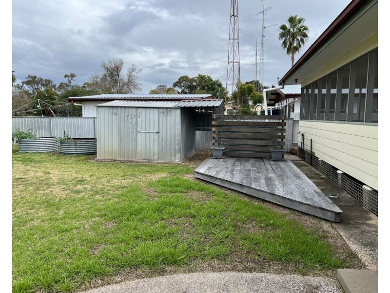 17 Gilbert Street, Walgett NSW 2832